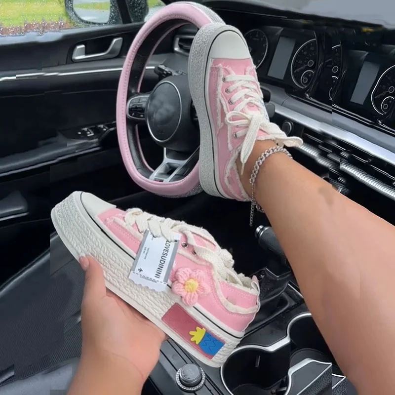 New Thick Soled Shoes Fashion Leisure Sports Canvas Shoes Women Sneakers 2024 New Fashion Woman Shoes
New Thick Soled Shoes Fashion Leisure Sports Canvas Shoes Women Sneakers 2024 New Fashion Woman Shoes