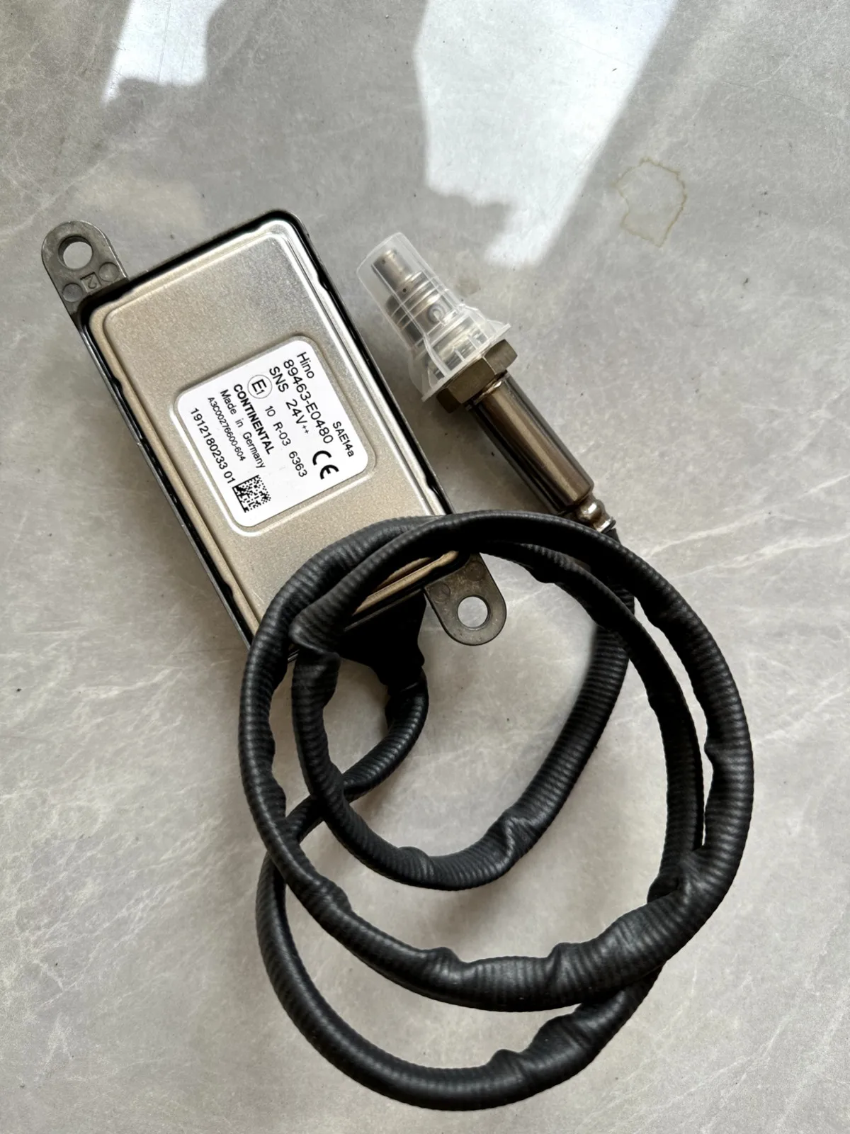 Новый датчик NOx 89463-E0480 89463E0480, замена для грузовиков Hino 5WK96786, датчик выхлопных газов 24В
Новый датчик NOx 89463-E0480 89463E0480, замена для грузовиков Hino 5WK96786, датчик выхлопных газов 24В