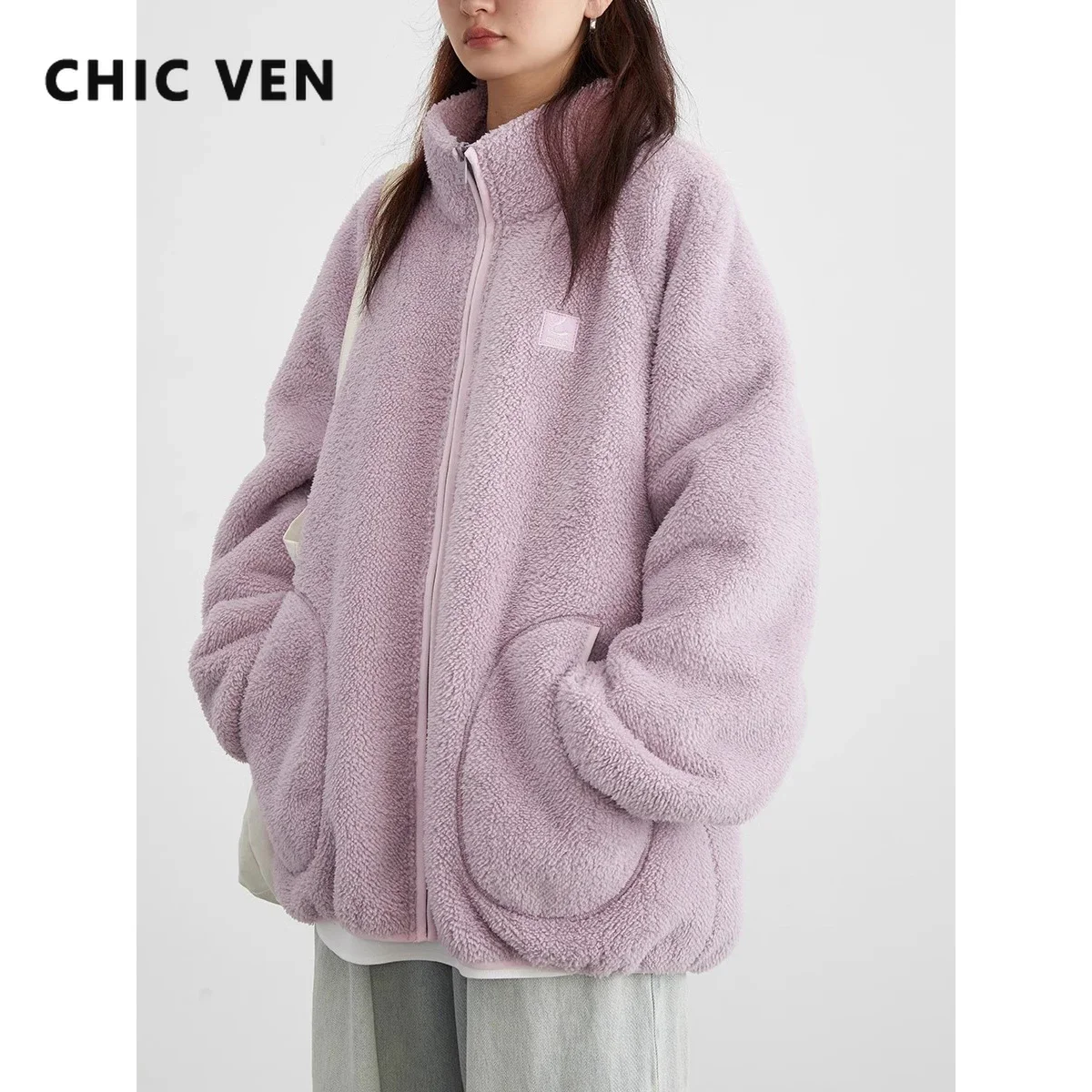 CHIC VEN Women's Jackets New Fashion Loose Standing Neck Plush Coat Warm Woman Fleece Jacket Fenale Top Winter Autumn 2023
CHIC VEN Women's Jackets New Fashion Loose Standing Neck Plush Coat Warm Woman Fleece Jacket Fenale Top Winter Autumn 2023