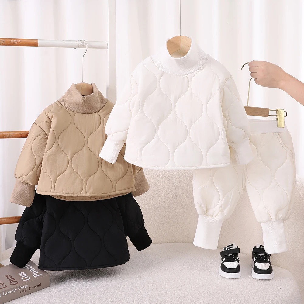 Детский хлопковый пуловер с воротником-стойкой, пальто + штаны, 2 шт., зимние теплые стеганые куртки, комплекты одежды для девочек и мальчиков, детский зимний комбинезон
Детский хлопковый пуловер с воротником-стойкой, пальто + штаны, 2 шт., зимние теплые стеганые куртки, комплекты одежды для девочек и мальчиков, детский зимний комбинезон