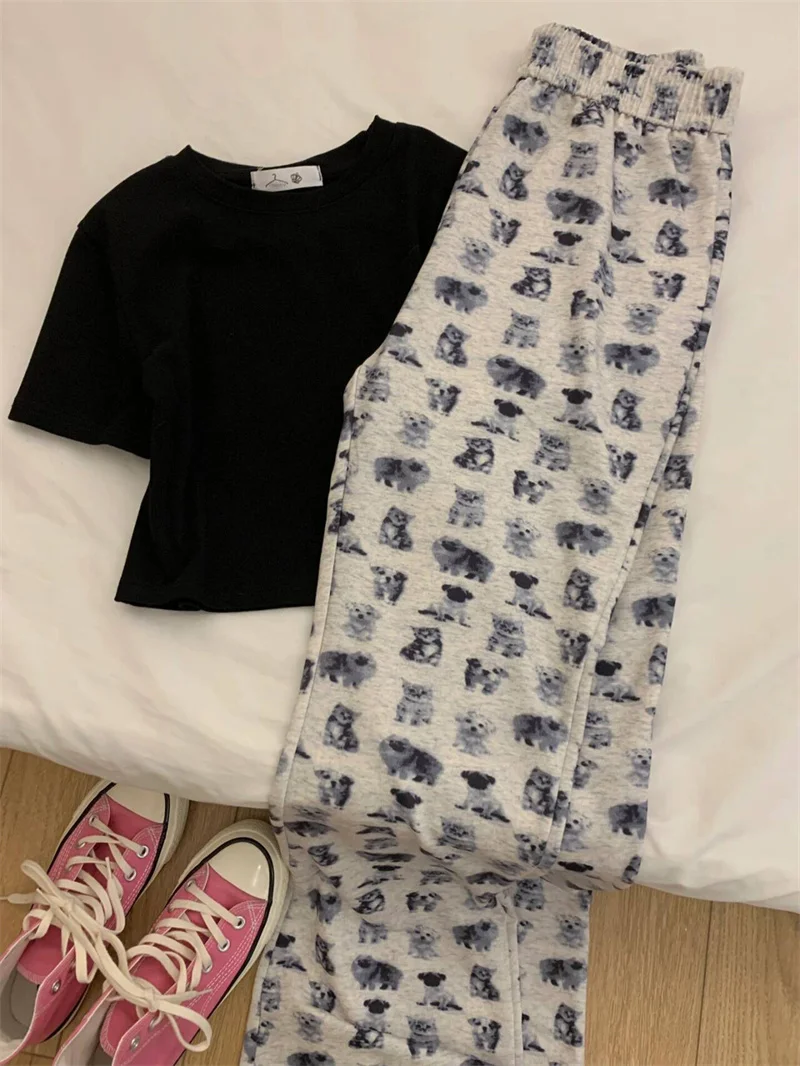 Sweet Japanese Style Women's Short Sleeve T-Shirt And High Waist Wide Leg Pants Dog Print Straight Cut Spring Summer New Arrival
Sweet Japanese Style Women's Short Sleeve T-Shirt And High Waist Wide Leg Pants Dog Print Straight Cut Spring Summer New Arrival
