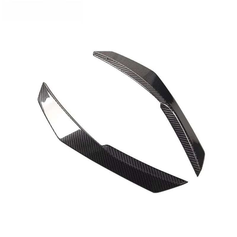Performance Style Dry Carbon Fiber Bodykit Front Canards for R8 Gen2 Prelife 2016 - 2018
Performance Style Dry Carbon Fiber Bodykit Front Canards for R8 Gen2 Prelife 2016 - 2018