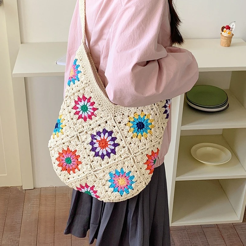 Women's Handwoven Straw Tote Bag with Large Capacity Summer Commute Versatile Bohemian Lightweight Trendy
Women's Handwoven Straw Tote Bag with Large Capacity Summer Commute Versatile Bohemian Lightweight Trendy