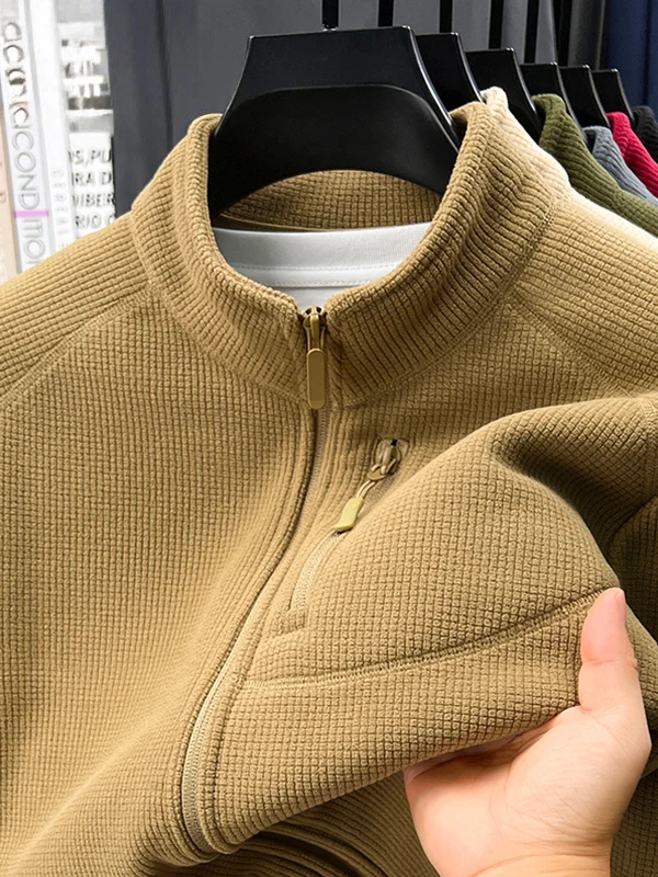 Мужская куртка с воротником-стойкой, на подкладке, повседневная, на молнии, для активного отдыха, весна-осень, модная, из улучшенного полиэфирного волокна
Мужская куртка с воротником-стойкой, на подкладке, повседневная, на молнии, для активного отдыха, весна-осень, модная, из улучшенного полиэфирного волокна