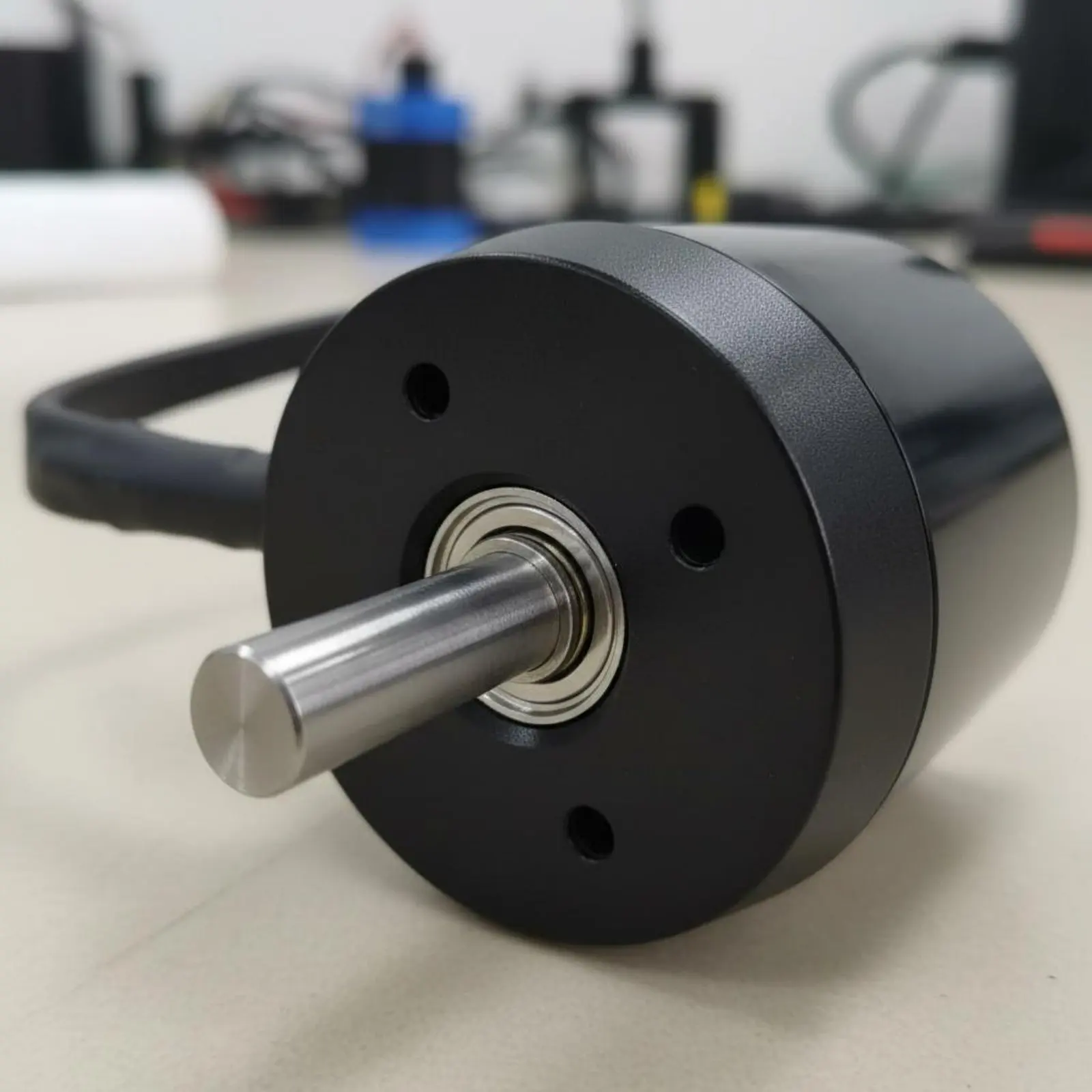 Electric Scooter Engine 14 Pole Sealed Brushless Engine Good Heat Dissipation Low Noise
Electric Scooter Engine 14 Pole Sealed Brushless Engine Good Heat Dissipation Low Noise