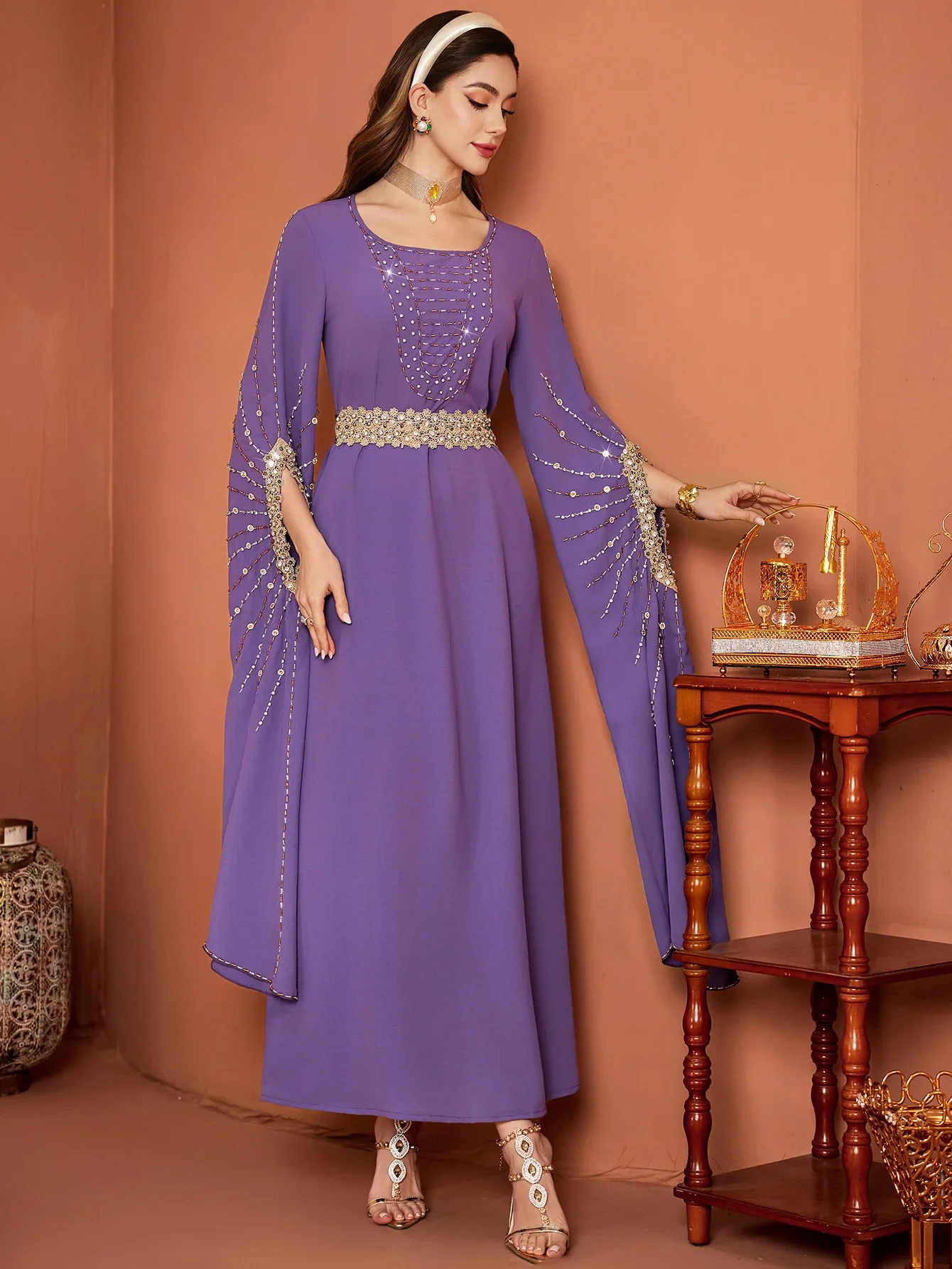 Eid Muslim Dress Women Abaya Embroidery Lace hand-stitched Beading Long Sleeve Party Vestidos Largos Caftan Jalabiya Ramadan
Eid Muslim Dress Women Abaya Embroidery Lace hand-stitched Beading Long Sleeve Party Vestidos Largos Caftan Jalabiya Ramadan
