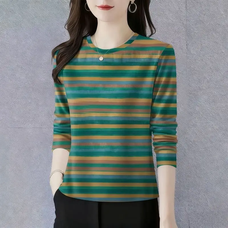 Elegant Stripe Long Sleeve round Neck Top Women's Base Shirt Mommy Style Anti-Aging Fashionable Casual Polyester Fiber
Elegant Stripe Long Sleeve round Neck Top Women's Base Shirt Mommy Style Anti-Aging Fashionable Casual Polyester Fiber