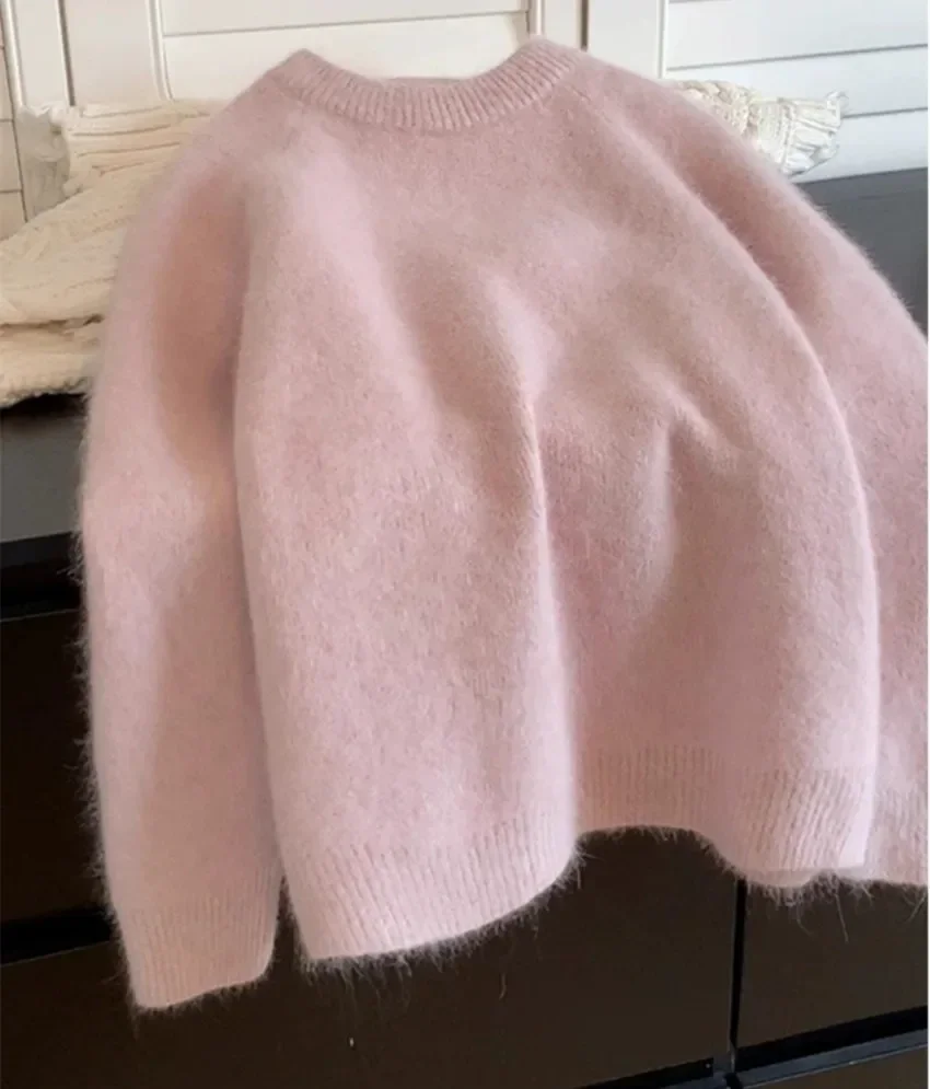 Chic Sweet Pink Mohair Knitted Loose Sweater Tops 2025 New Autumn Winter Round Collar Thick Warm Lazy Style Pullovers For Women
Chic Sweet Pink Mohair Knitted Loose Sweater Tops 2025 New Autumn Winter Round Collar Thick Warm Lazy Style Pullovers For Women