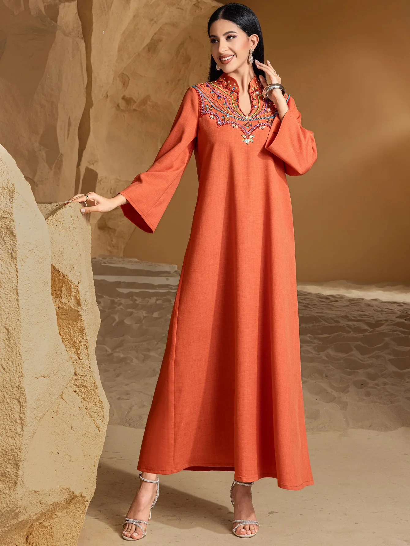 Eid Dress for Women Abaya Muslim Stand Collar Diamond Party Long Caftan Robe Jalabiya Ramadan Kaftan Islam 2025 Vestidos Largos
Eid Dress for Women Abaya Muslim Stand Collar Diamond Party Long Caftan Robe Jalabiya Ramadan Kaftan Islam 2025 Vestidos Largos