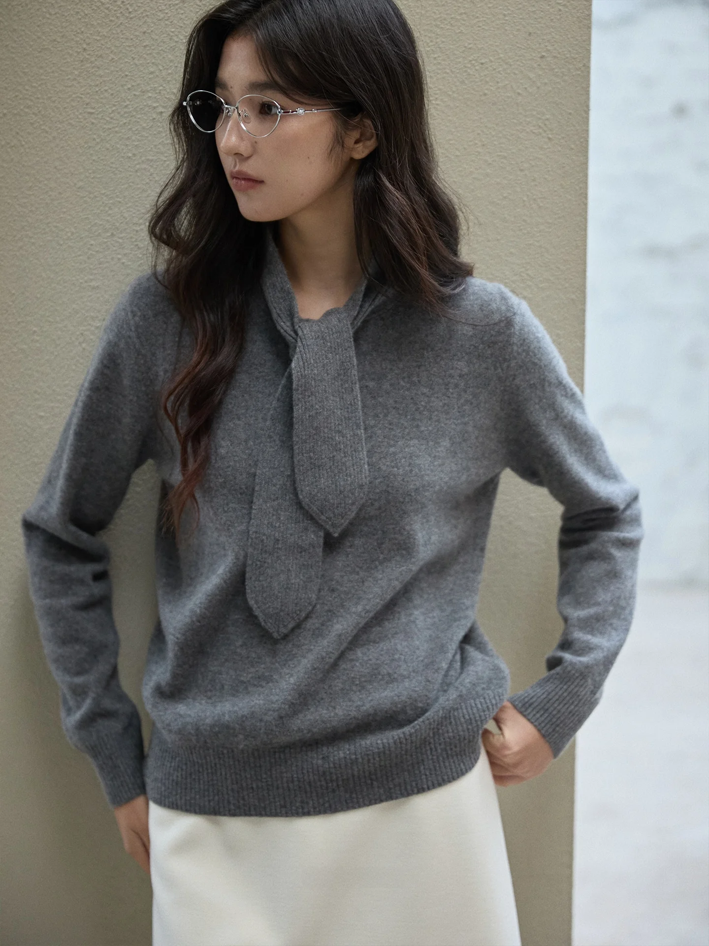 Шерстяной вязаный свитер GINNKEE с длинными рукавами, дизайн Netie, мягкий, повседневный, однотонный, женский, модный, зимняя одежда
Шерстяной вязаный свитер GINNKEE с длинными рукавами, дизайн Netie, мягкий, повседневный, однотонный, женский, модный, зимняя одежда