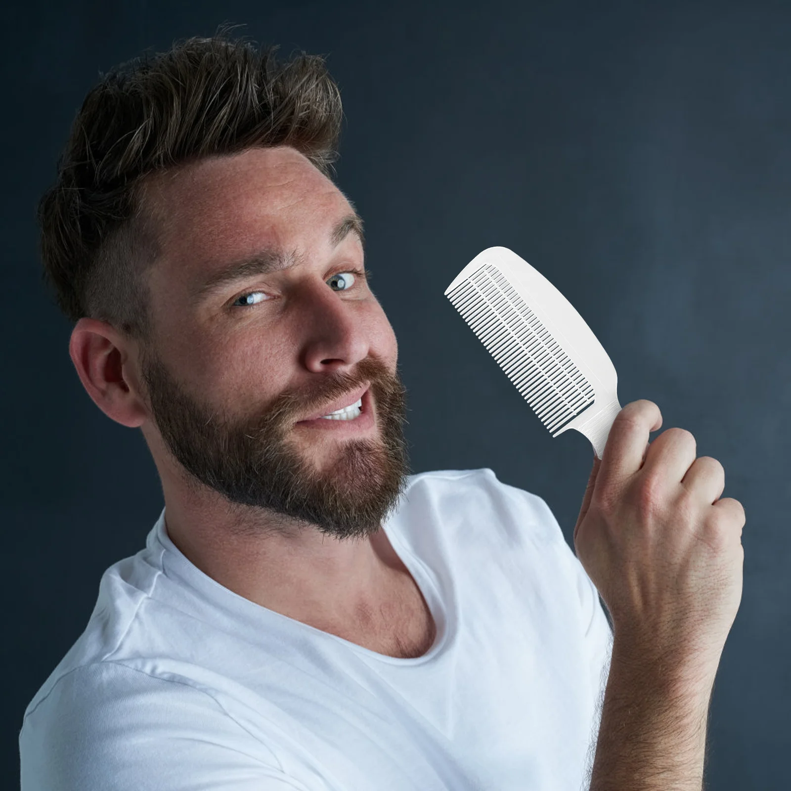 Hairdressing Combs Transparent Lightweight Smooth Modelling Comb For Home Salon Use Simple Durable Styling Tool
Hairdressing Combs Transparent Lightweight Smooth Modelling Comb For Home Salon Use Simple Durable Styling Tool