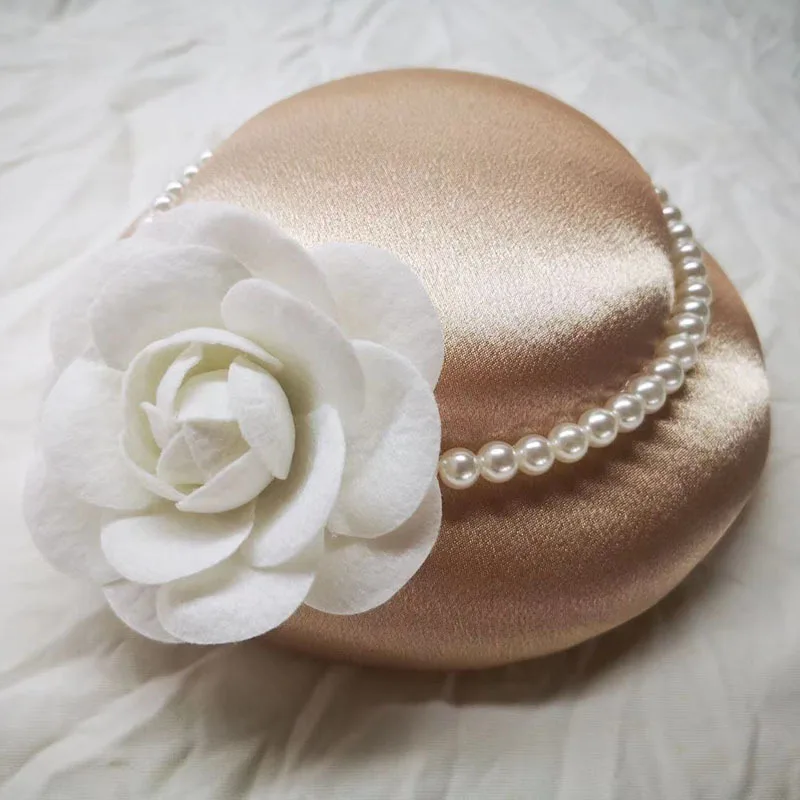 Bridal Camellia Elegant Hat with Pearl, Women Satin Bucket Hat Wedding Church Banquet Hat Cocktail Tea Party Headwear
Bridal Camellia Elegant Hat with Pearl, Women Satin Bucket Hat Wedding Church Banquet Hat Cocktail Tea Party Headwear