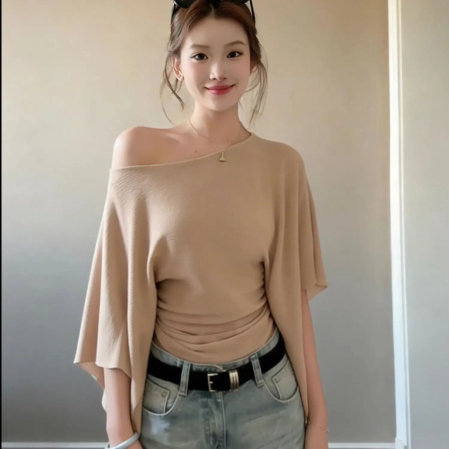 Slim Fit Knitted Top Women's Summer New Style Khaki Color Slant Shoulder Trendy Thin Knitted Shirt Commute Style Polyester Fiber
Slim Fit Knitted Top Women's Summer New Style Khaki Color Slant Shoulder Trendy Thin Knitted Shirt Commute Style Polyester Fiber