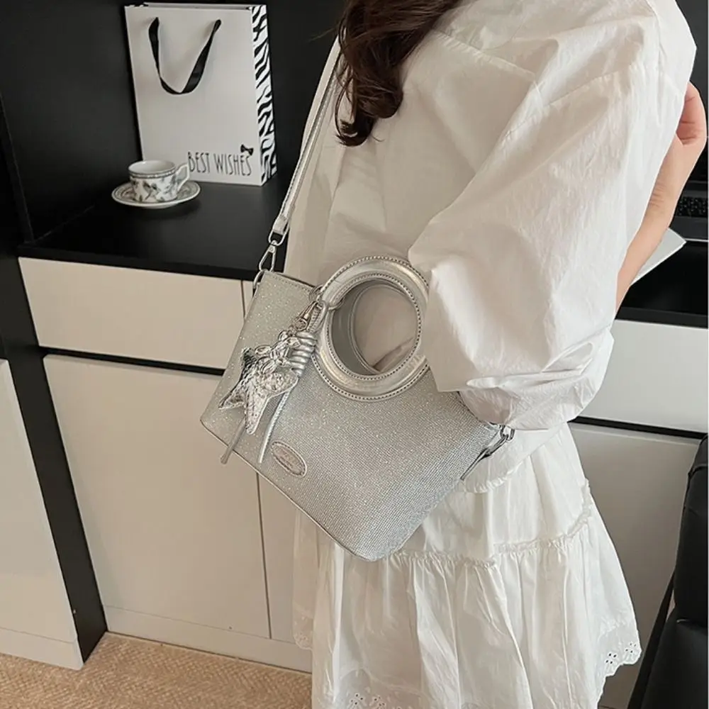 PU Sweet Star Silver Bag Shoulder Bag Crossbody Bag Small Basket Bag Tote Bag Korean Style Shining Banquet Handbag Women
PU Sweet Star Silver Bag Shoulder Bag Crossbody Bag Small Basket Bag Tote Bag Korean Style Shining Banquet Handbag Women