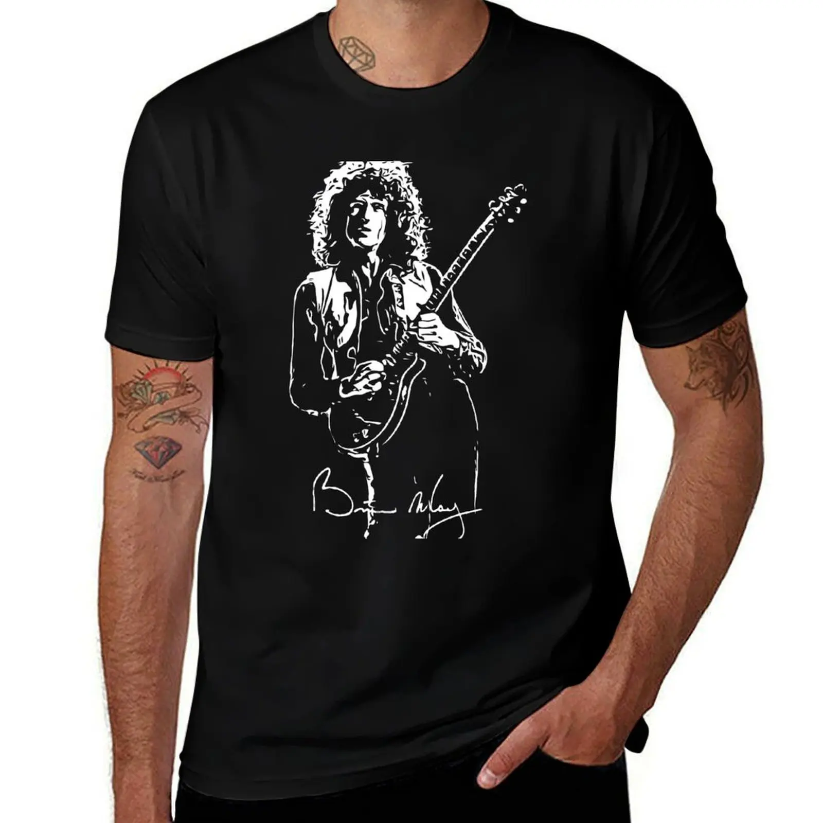 Brian May 3 T-Shirt Simple Graphic Design T-Shirt
Brian May 3 T-Shirt Simple Graphic Design T-Shirt
