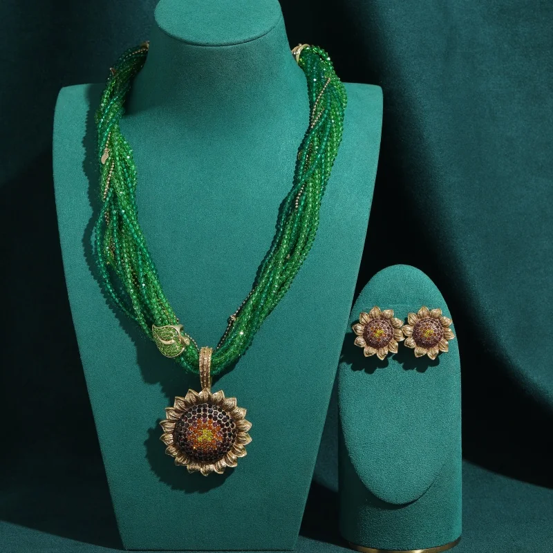 Luxury Vintage Rhinestone Sunflower Jewelry Sets Green Layered Natural Stone Pendent Necklaces Stud Earrings Wedding Accessories
Luxury Vintage Rhinestone Sunflower Jewelry Sets Green Layered Natural Stone Pendent Necklaces Stud Earrings Wedding Accessories