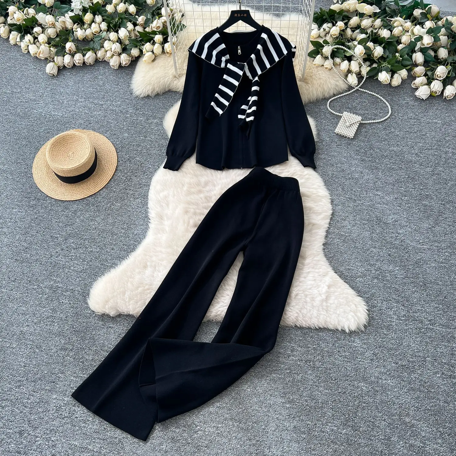 Комплект брюк женские комплекты из двух предметов в полоску с длинными рукавами вязаные топы на молнии широкие брюки длинные брюки с высокой талией Y2k уличная элегантная одежда 
Комплект брюк женские комплекты из двух предметов в полоску с длинными рукавами вязаные топы на молнии широкие брюки длинные брюки с высокой талией Y2k уличная элегантная одежда