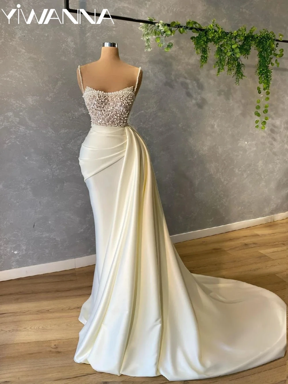 Sparkly Pearls Satin Mermaid Long Wedding Dress With Side Train Elegant Thin Straps Bridal Gown Customized Dresses For Bride
Sparkly Pearls Satin Mermaid Long Wedding Dress With Side Train Elegant Thin Straps Bridal Gown Customized Dresses For Bride