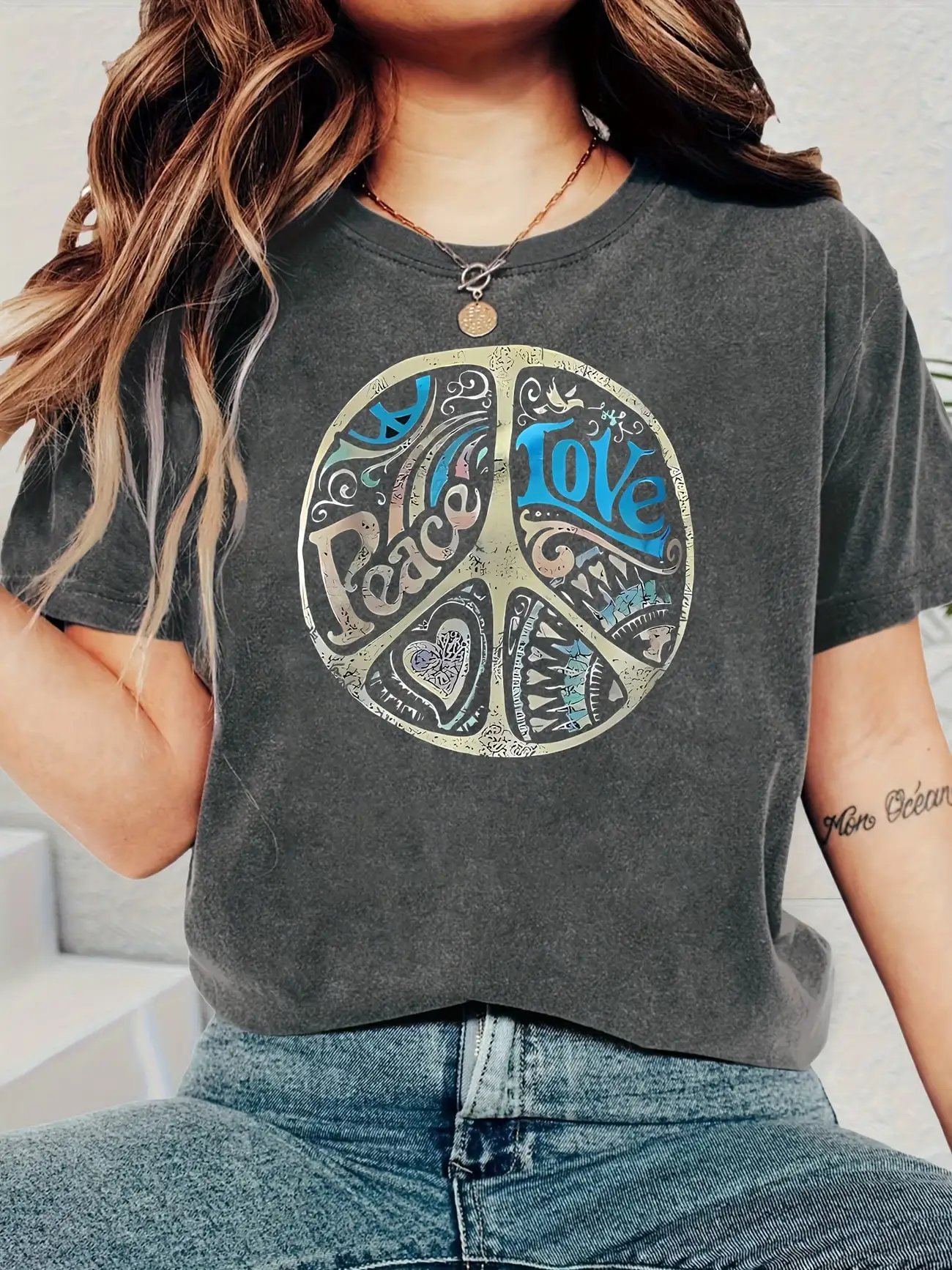 Plus size women's short sleeve T-shirt Peace Love Harmony Symbol Art Daily comfortable and versatile style summer outfits
Plus size women's short sleeve T-shirt Peace Love Harmony Symbol Art Daily comfortable and versatile style summer outfits
