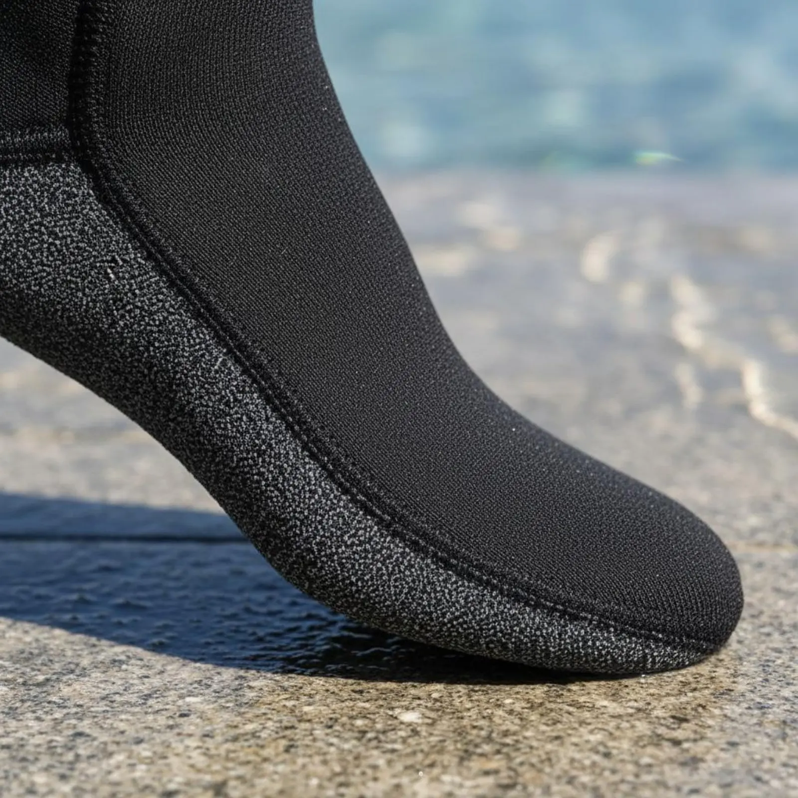 3mm Neoprene Dive Socks Long-Lasting 3mm Neoprene Socks Thermal Aquatic Booties Three-Ply Construction for Surfers, Surfing
3mm Neoprene Dive Socks Long-Lasting 3mm Neoprene Socks Thermal Aquatic Booties Three-Ply Construction for Surfers, Surfing