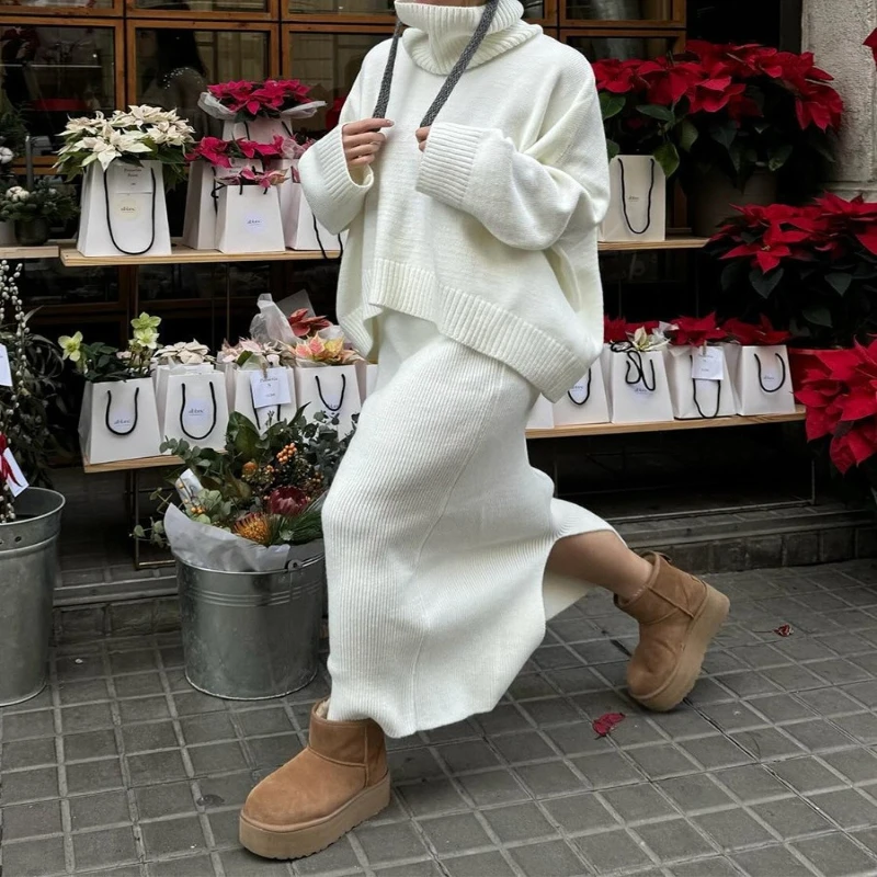2025 Women's Knitted Turtleneck Sweater Skirt 2- Piece Set Autumn Winter Loose Solid Color Knit Outfit Casual Warm Suit
2025 Women's Knitted Turtleneck Sweater Skirt 2- Piece Set Autumn Winter Loose Solid Color Knit Outfit Casual Warm Suit