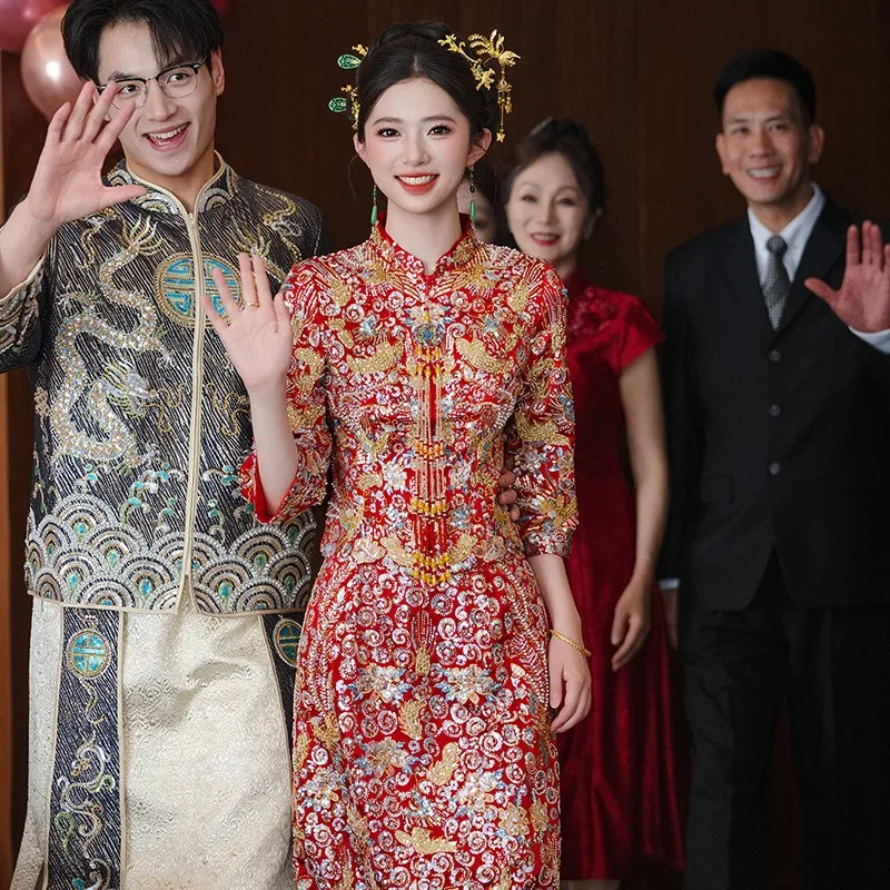 Роскошное свадебное платье в китайском стиле для пары дракона и феникса в новом стиле для подставок Five Blessings 
Роскошное свадебное платье в китайском стиле для пары дракона и феникса в новом стиле для подставок Five Blessings