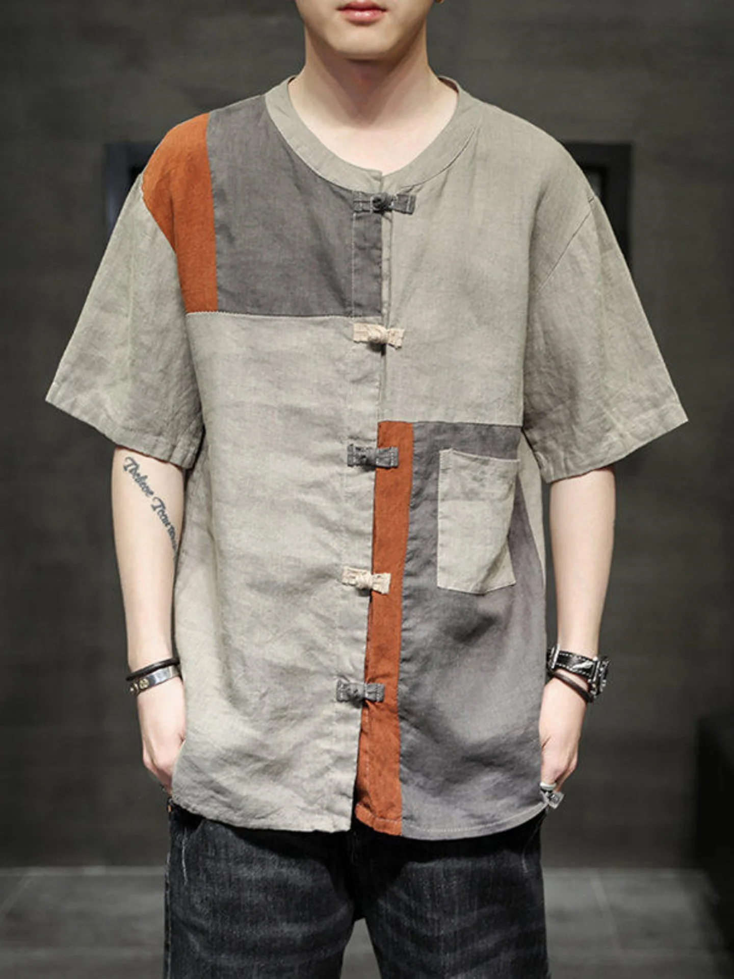 Men's Linen Short Sleeve Shirt Thin Cotton Linen Summer Fashion Casual Wear round Neck Ice Sensation Breathable Comfortable
Men's Linen Short Sleeve Shirt Thin Cotton Linen Summer Fashion Casual Wear round Neck Ice Sensation Breathable Comfortable