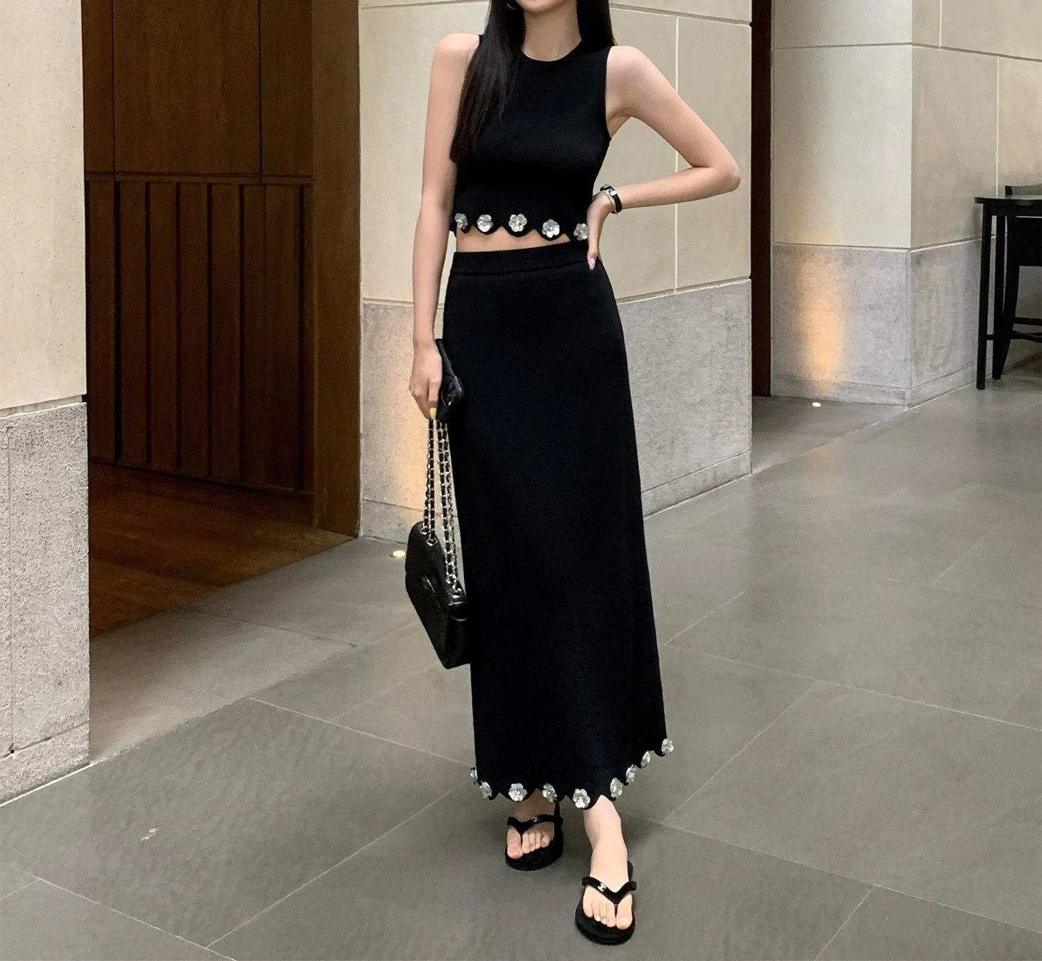 Sequin Flower Two-piece Sleeveless Knitted Suspender Vest Top Women's Hip Skirt Set 2026 New
Sequin Flower Two-piece Sleeveless Knitted Suspender Vest Top Women's Hip Skirt Set 2026 New