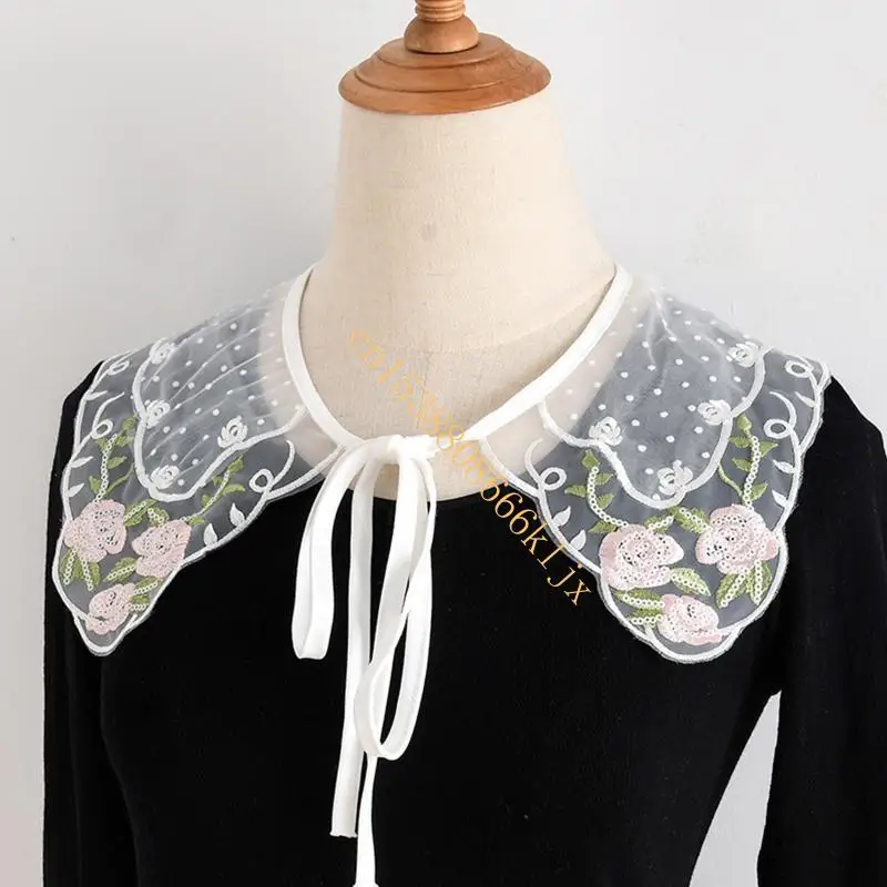False Collar Women Detachable Collar Dickey Collar Hanfu Shoulder Warp Collar Embroidery Collar Lace Up Neckline 066C
False Collar Women Detachable Collar Dickey Collar Hanfu Shoulder Warp Collar Embroidery Collar Lace Up Neckline 066C