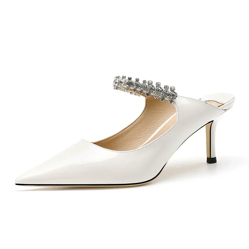 Fairy style pointed high heels, new summer rhinestone patent leather sandals, slim heels with toe caps, semi cool slippers
Fairy style pointed high heels, new summer rhinestone patent leather sandals, slim heels with toe caps, semi cool slippers