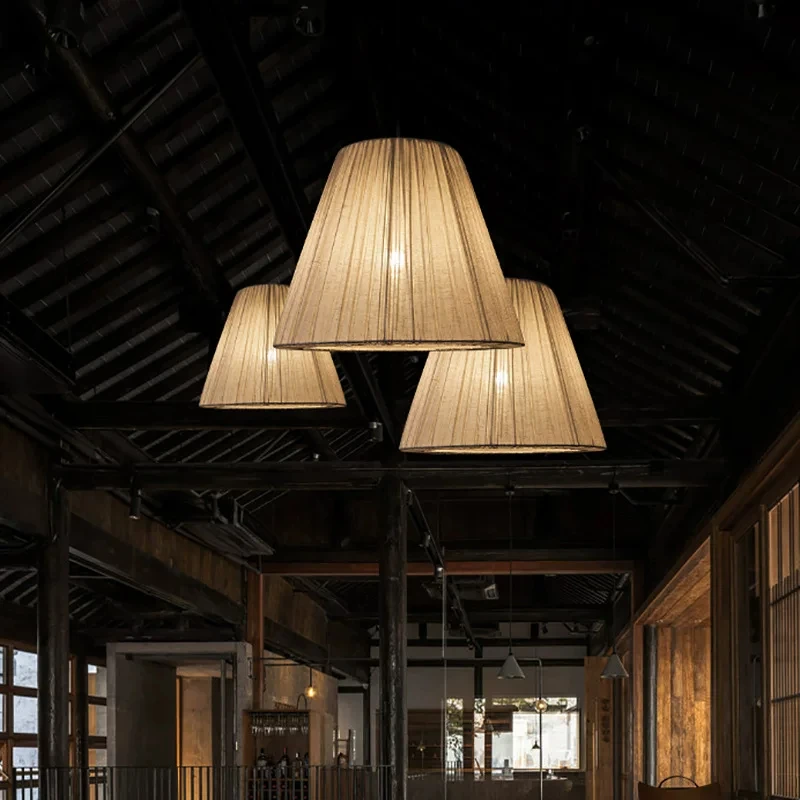 Japanese Wabi-Sabi Style Linen Fabric E27 Pendant Lights Retro Catering Restaurant Homestay Hanging Lamps Decor Dining Room Lamp
Japanese Wabi-Sabi Style Linen Fabric E27 Pendant Lights Retro Catering Restaurant Homestay Hanging Lamps Decor Dining Room Lamp