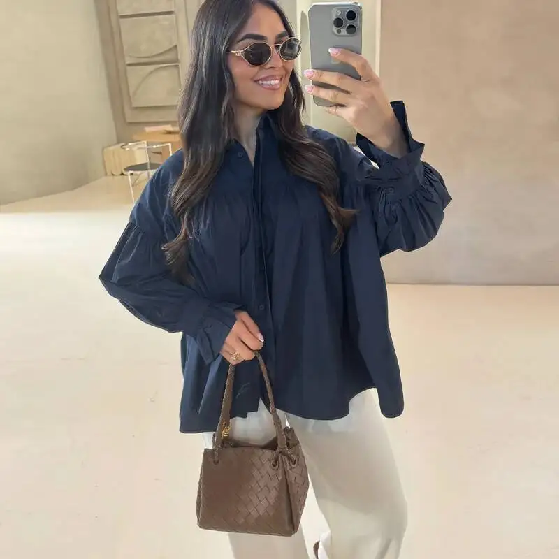 Модные женские свободные рубашки с длинными рукавами-клеш, плиссированные пуговицы, отложной воротник, женская блузка, весна-лето 202, женский топ 
Модные женские свободные рубашки с длинными рукавами-клеш, плиссированные пуговицы, отложной воротник, женская блузка, весна-лето 202, женский топ