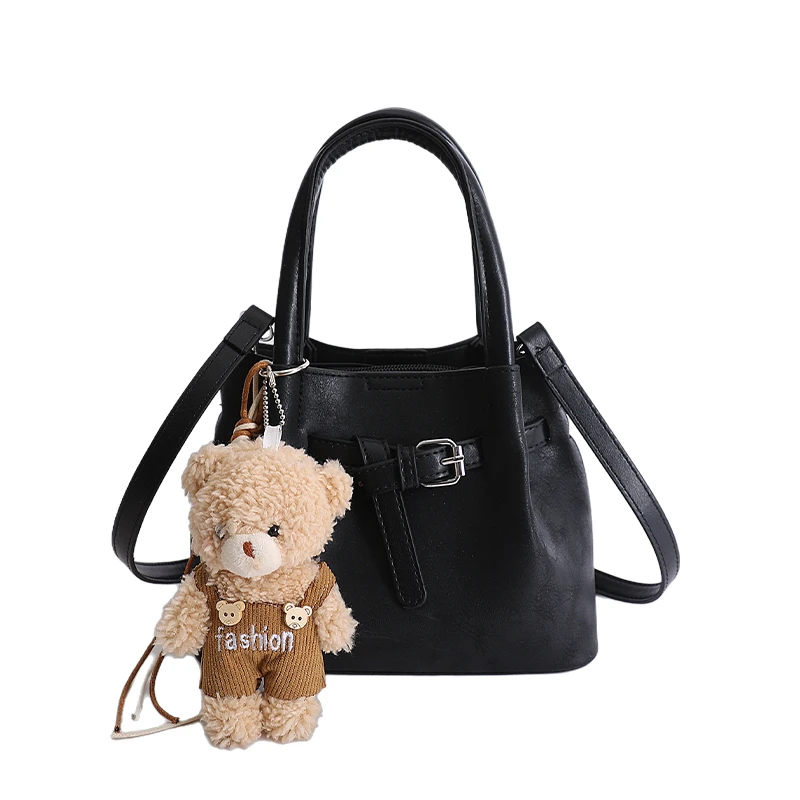 Дизайнерская роскошная стильная сумка для подгузников для женщин, кожаная сумка через плечо, элегантная минималистичная винтажная модная сумка.
Дизайнерская роскошная стильная сумка для подгузников для женщин, кожаная сумка через плечо, элегантная минималистичная винтажная модная сумка.