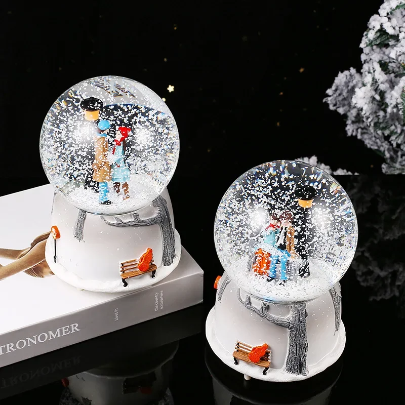 Couple Crystal Ball Automatic Snowfall Resin Base Snow Globe Adornos Para El Hogar Home Decorations Boys Girls Birthday Gift
Couple Crystal Ball Automatic Snowfall Resin Base Snow Globe Adornos Para El Hogar Home Decorations Boys Girls Birthday Gift