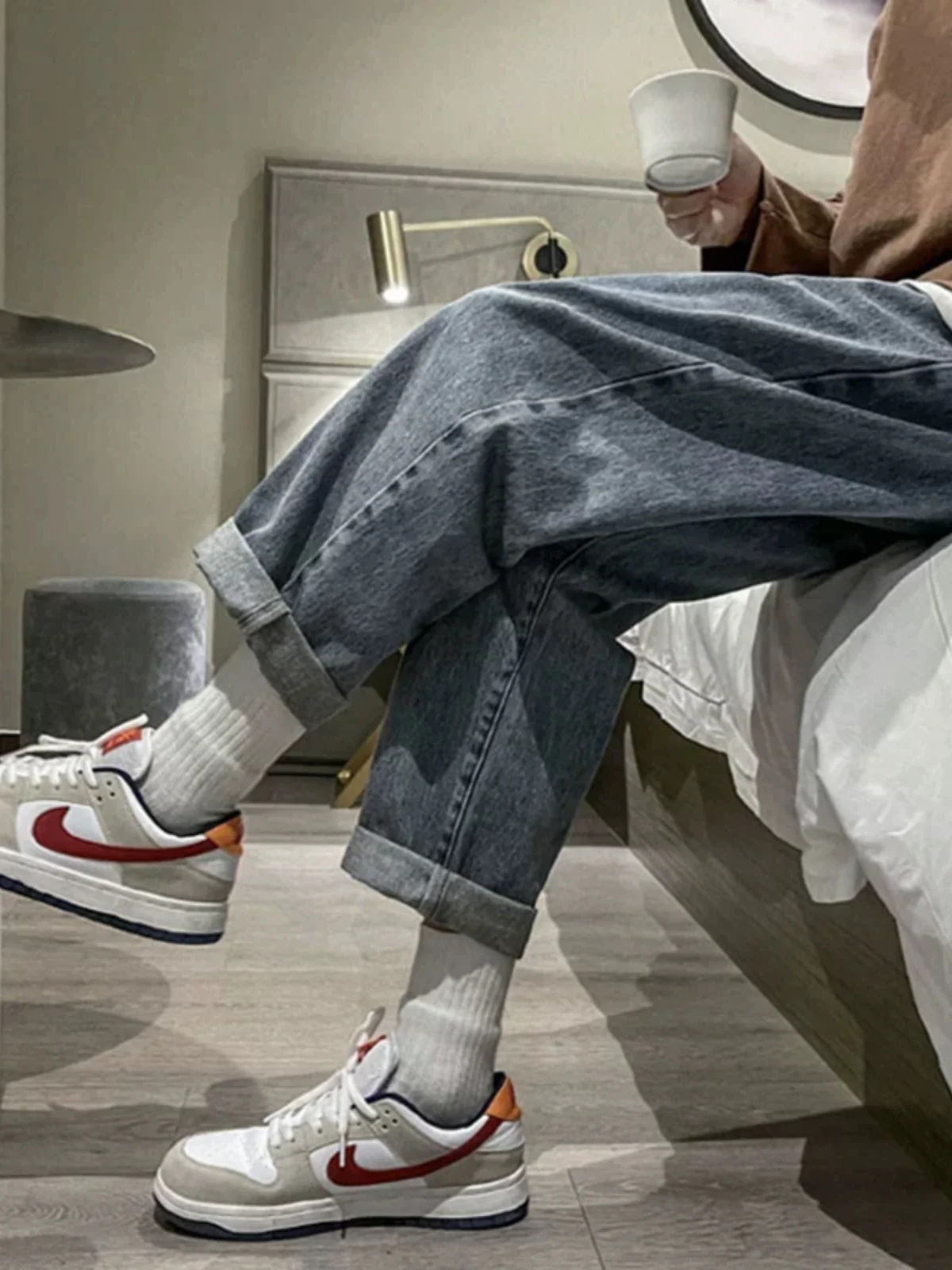 Retro American Denim Jeans Men's Spring Autumn Trendy Loose Straight Casual Pants Large Size High School And Junior College Boys
Retro American Denim Jeans Men's Spring Autumn Trendy Loose Straight Casual Pants Large Size High School And Junior College Boys