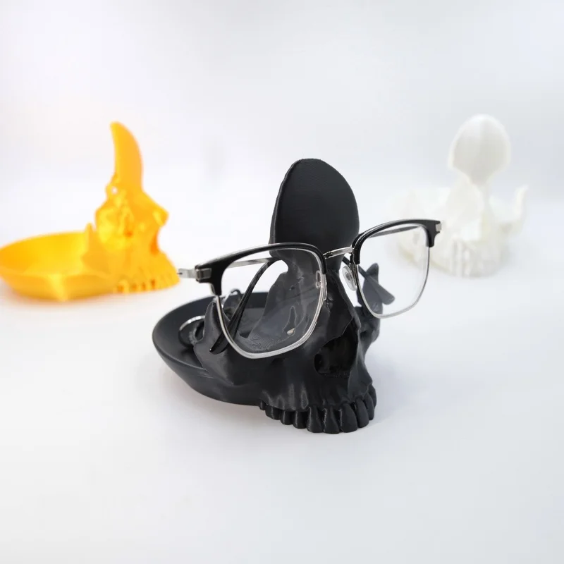 Creative 3D Printed Skull Key Storage Tray Eyeglass Frame Storage Holder Home Gothic Decoration Office Desktop Ornament Gifts
Creative 3D Printed Skull Key Storage Tray Eyeglass Frame Storage Holder Home Gothic Decoration Office Desktop Ornament Gifts