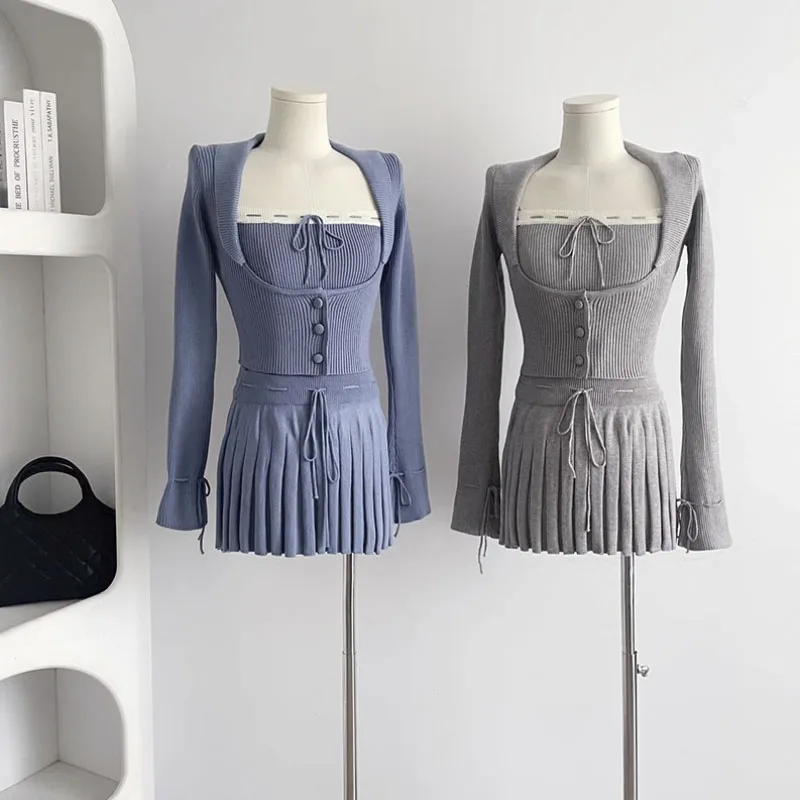 Three-piece Vintage Solid Color Long-sleeved Sets Women Casual Women's Aesthetics Dress Outfits Top Skirt Girl
Three-piece Vintage Solid Color Long-sleeved Sets Women Casual Women's Aesthetics Dress Outfits Top Skirt Girl