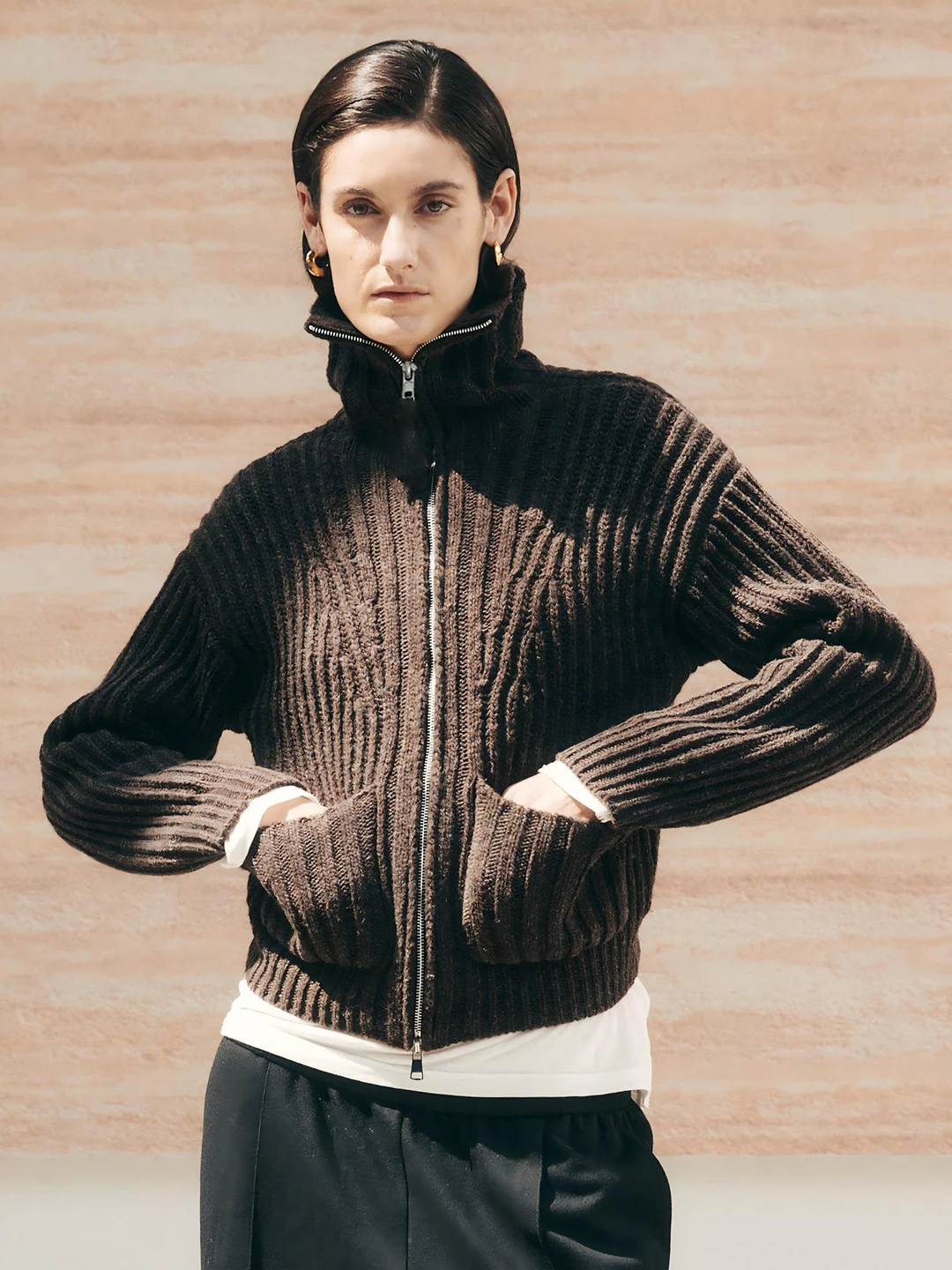 Ayuko повседневное шерстяное вязаное платье тяжелое повседневное свободное двустороннее пальто с воротником-стойкой и застежкой-молнией длинное пальто све
Ayuko повседневное шерстяное вязаное платье тяжелое повседневное свободное двустороннее пальто с воротником-стойкой и застежкой-молнией длинное пальто све