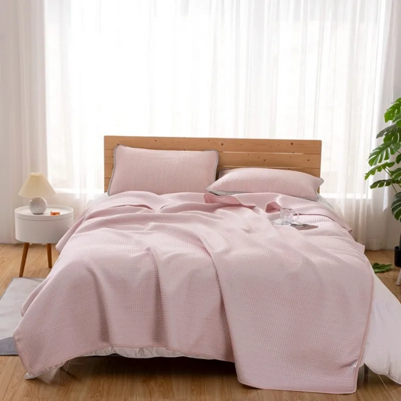 2025 New Double sided PE Quick Cooling High Cooling Summer Quilt Breathable Humidity Extreme Narrow Side can Machine Washable
2025 New Double sided PE Quick Cooling High Cooling Summer Quilt Breathable Humidity Extreme Narrow Side can Machine Washable
