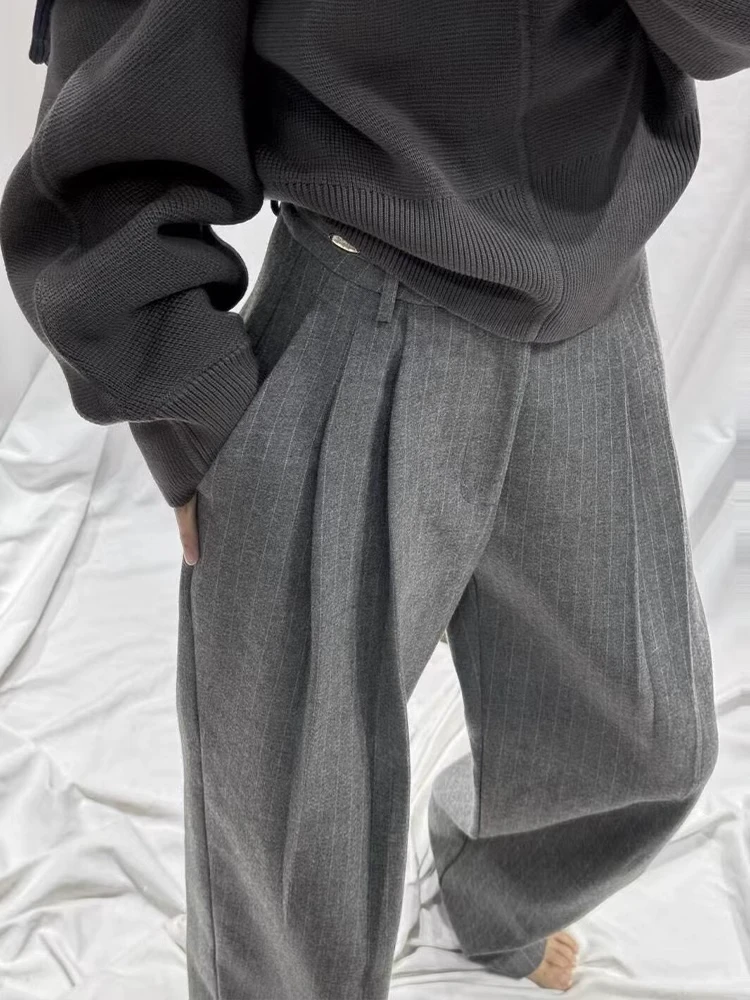 Spring 2026 Grey Stripe Suit Wide Leg Pants Women's Loose Drapey Commute Long Pants High Waist Straight Leg Korean Style
Spring 2026 Grey Stripe Suit Wide Leg Pants Women's Loose Drapey Commute Long Pants High Waist Straight Leg Korean Style