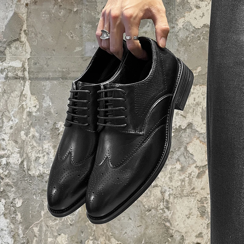 Summer Men Business Block Shoes Carved BreathableComfortable Minimalist Gentlemanly Style Office Wedding Formal Shoes
Summer Men Business Block Shoes Carved BreathableComfortable Minimalist Gentlemanly Style Office Wedding Formal Shoes