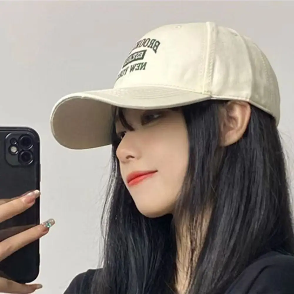 Fashion Adjustable Baseball Caps Vintage Hiphop Embroidery Sun Cap Sunscreen Hats
Fashion Adjustable Baseball Caps Vintage Hiphop Embroidery Sun Cap Sunscreen Hats