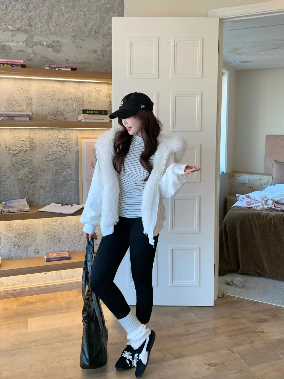 Утепленные шерстяные брюки из смесовой шерсти с высокой талией, длинные леггинсы, теплые повседневные осенне-зимние базовые брюки Cute Face Hero
Утепленные шерстяные брюки из смесовой шерсти с высокой талией, длинные леггинсы, теплые повседневные осенне-зимние базовые брюки Cute Face Hero