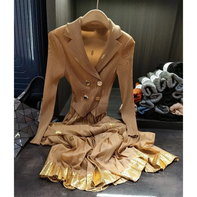 Miyake Temperament Elegant Suit Collar Solid Color Pleated Dress Autumn Long Sleeve Skinny Midi Dresses Formal Occasion Women's
Miyake Temperament Elegant Suit Collar Solid Color Pleated Dress Autumn Long Sleeve Skinny Midi Dresses Formal Occasion Women's