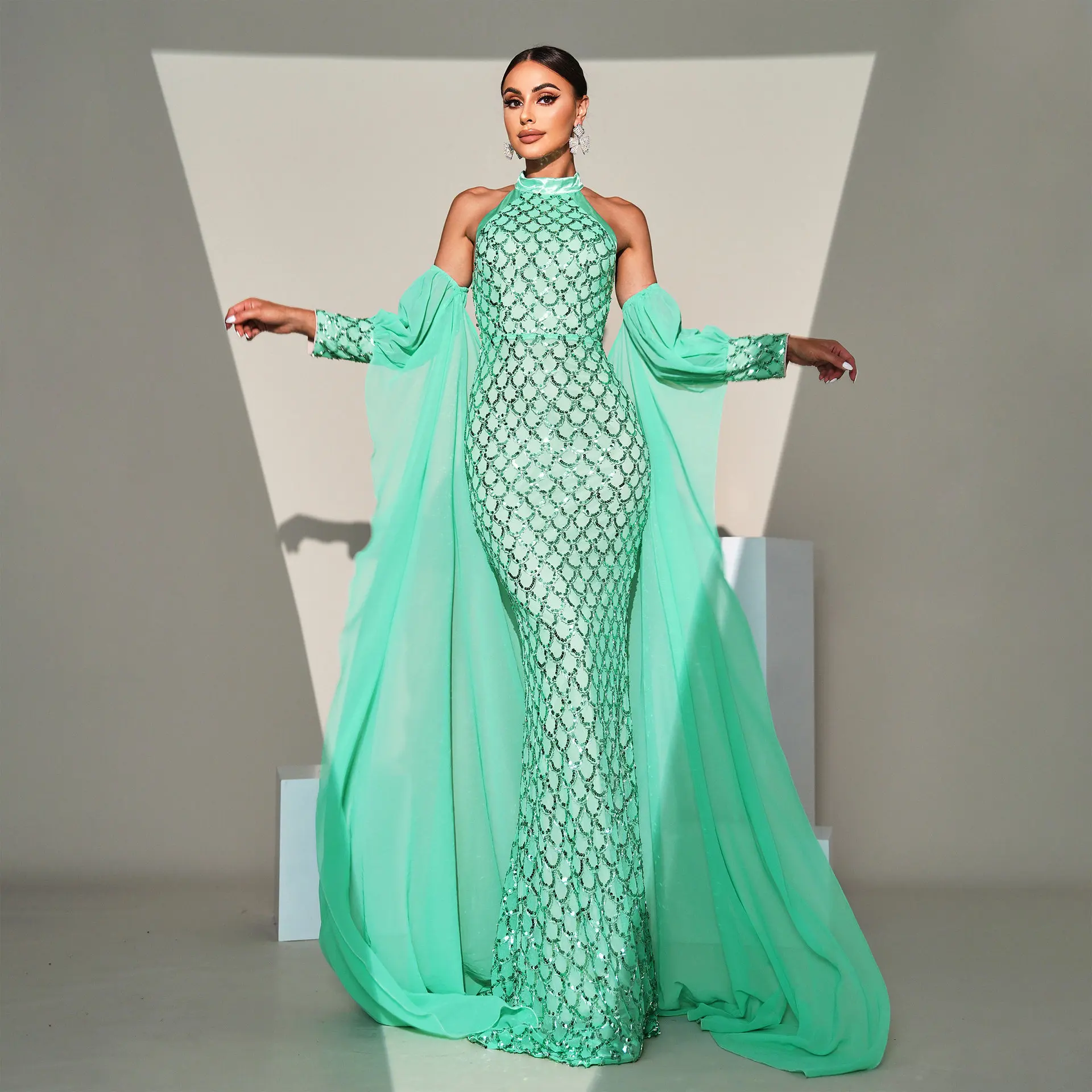 2024 Green Chic Elegant Round Neck Sequin Mermaid Evening Gown Wedding Birthday Party Formal Occasion Robe Dresses
2024 Green Chic Elegant Round Neck Sequin Mermaid Evening Gown Wedding Birthday Party Formal Occasion Robe Dresses