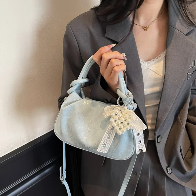 Minimalist Luxury PU Leather Handbag For Women Small Crossbody Bag Slim Elegant Design
Minimalist Luxury PU Leather Handbag For Women Small Crossbody Bag Slim Elegant Design
