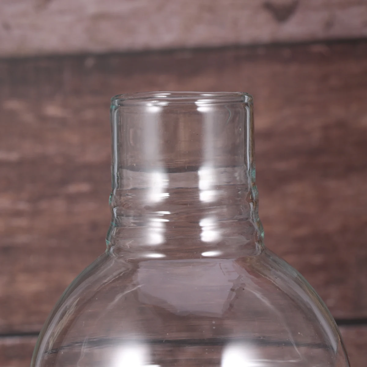 Wooden Retro C Holder Tea Light Cup Vintage Style Home Decor Aromatherapy Parlor Study Wedding Gifts
Wooden Retro C Holder Tea Light Cup Vintage Style Home Decor Aromatherapy Parlor Study Wedding Gifts