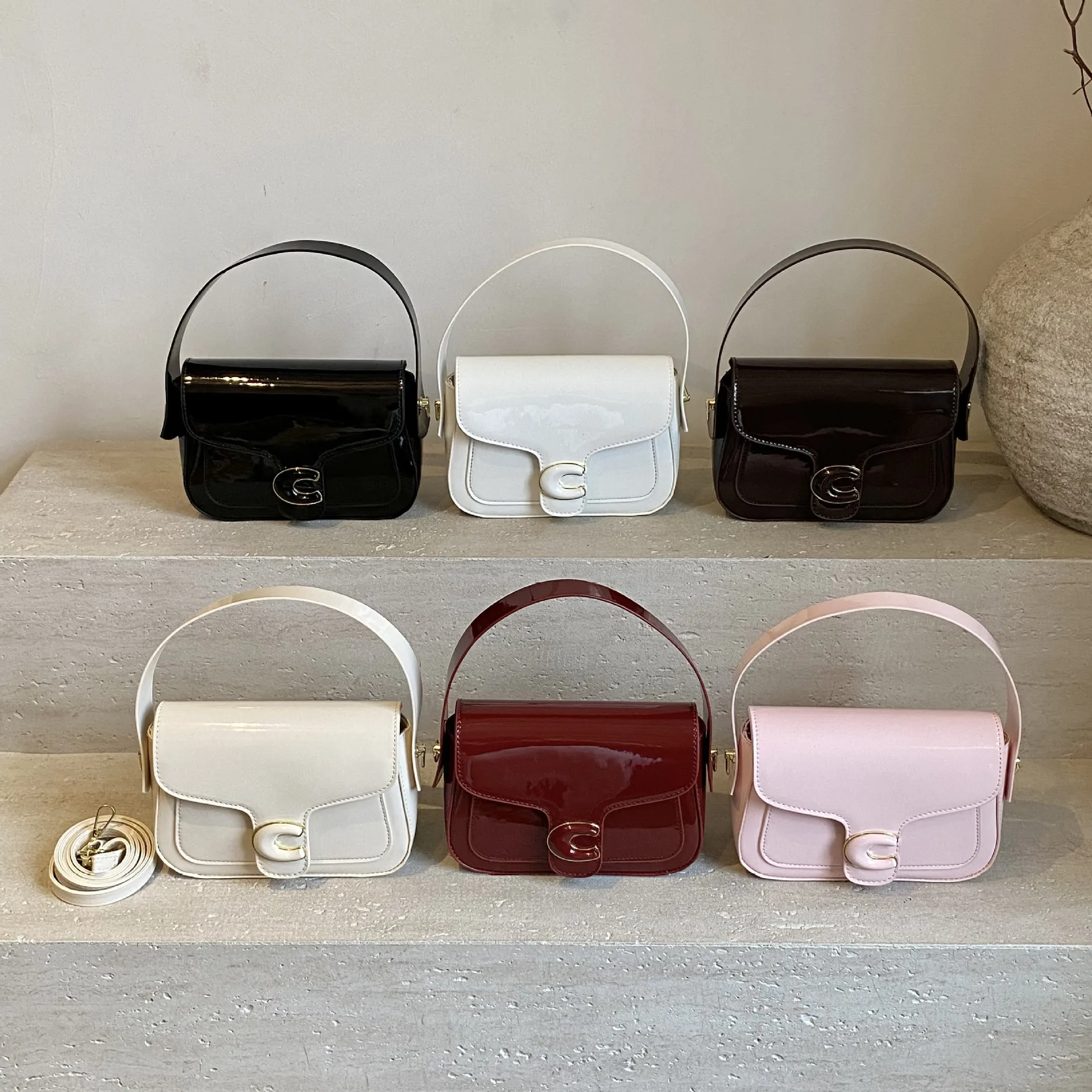 2025 Summer Color Block Square Bag - Women's Luxury PU Korean Style Handheld Crossbody Purse, Chic Multifunctional Carrier
2025 Summer Color Block Square Bag - Women's Luxury PU Korean Style Handheld Crossbody Purse, Chic Multifunctional Carrier