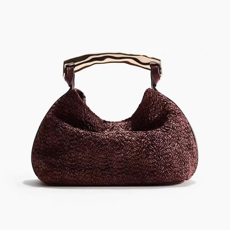 Retro Women's Metal Handbag 2026 Fashionable Versatile Grass Woven Shoulder Bag for Daily Use
Retro Women's Metal Handbag 2026 Fashionable Versatile Grass Woven Shoulder Bag for Daily Use