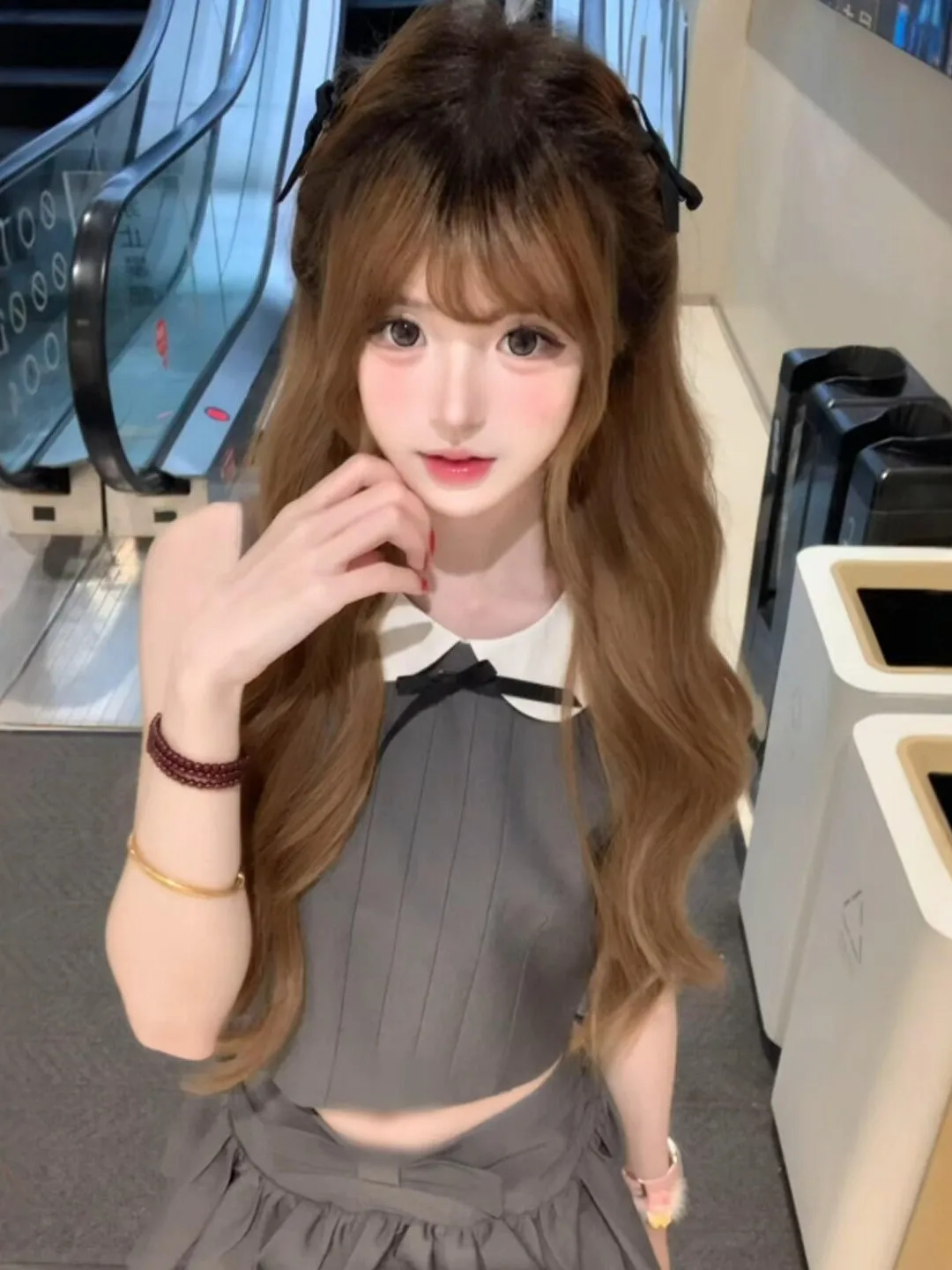 Korean Style Vest Top And Skirt Set Breathable Casual Wear Summer Fashion Outfit Knot Mid-Waist Short Skirt
Korean Style Vest Top And Skirt Set Breathable Casual Wear Summer Fashion Outfit Knot Mid-Waist Short Skirt